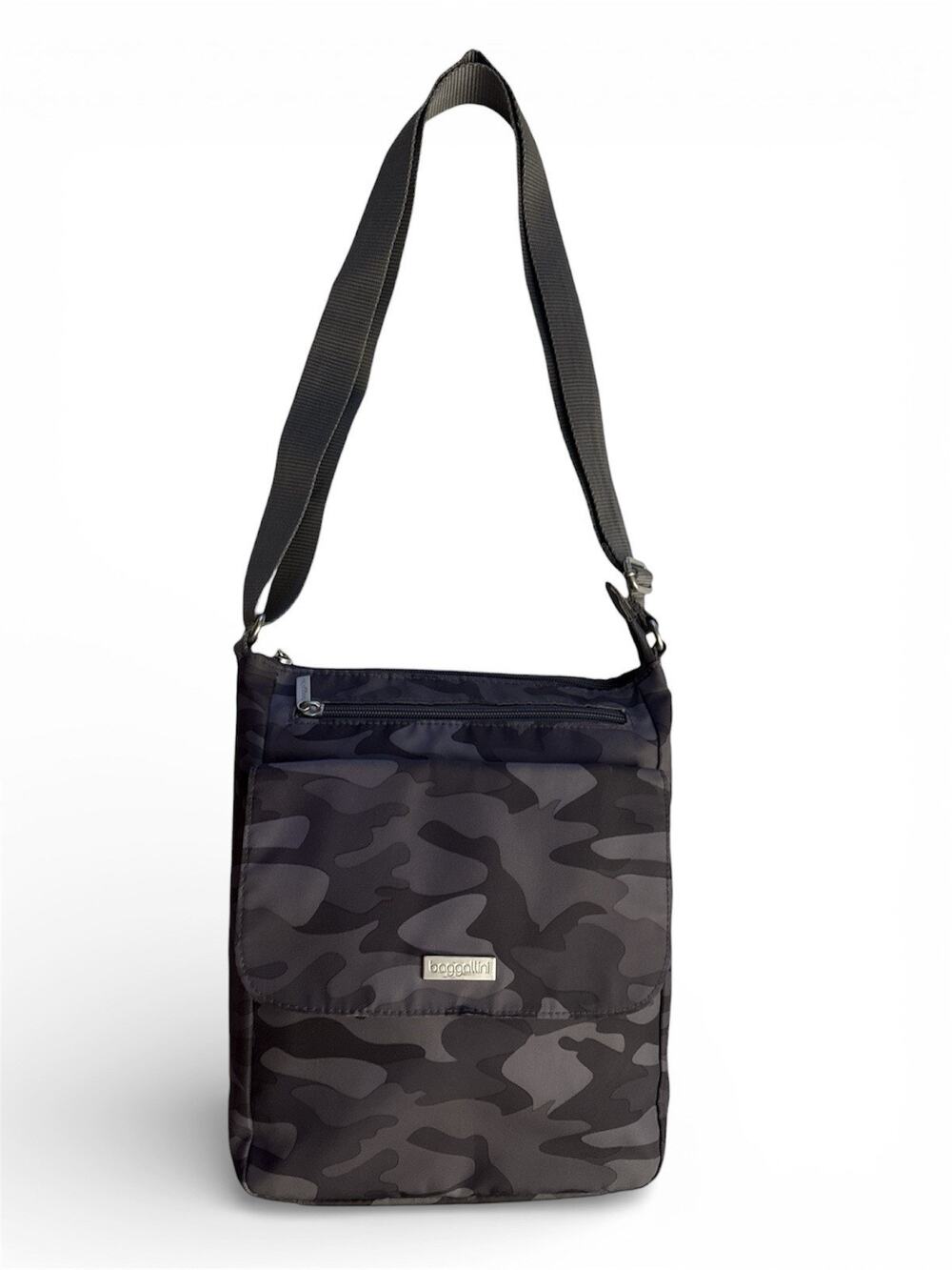 Baggallini Town Bag Gray Camouflage Crossbody Purse Nylon Water Resistant